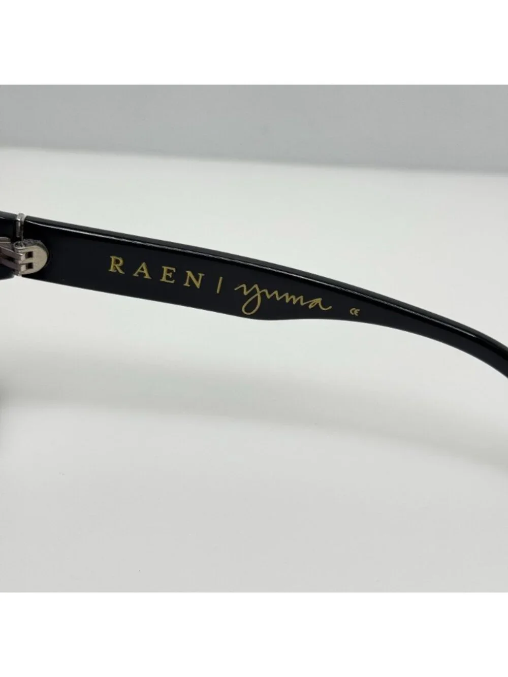 Raen Sunglasses Yuma Black